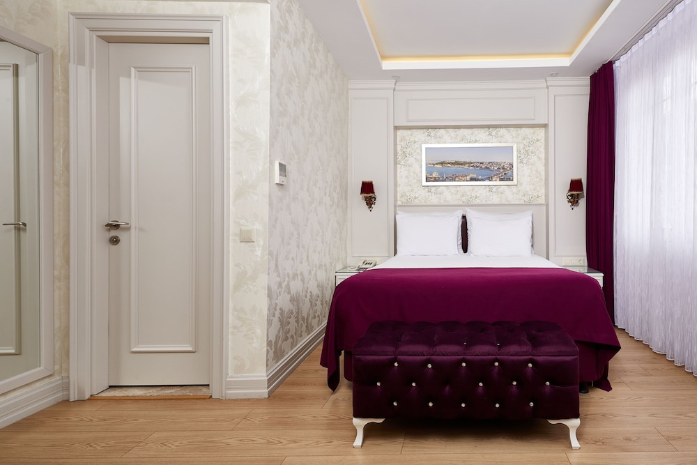 Albinas Hotel 24/65