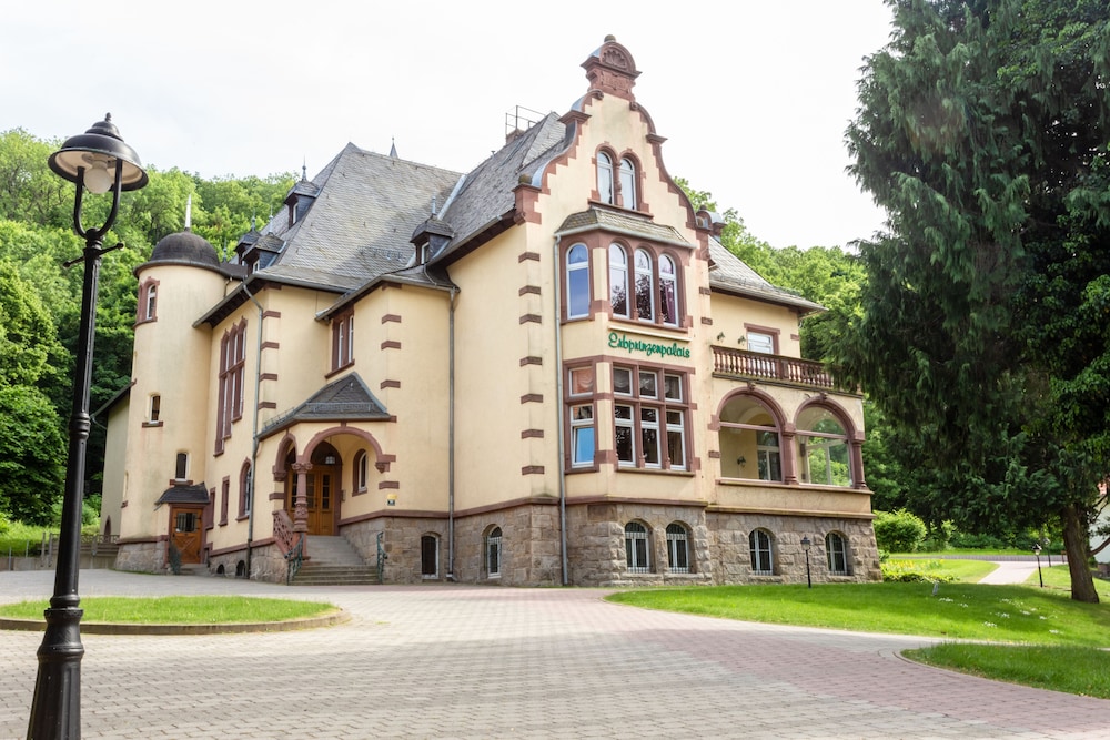 Hotel Erbprinzenpalais 7/47