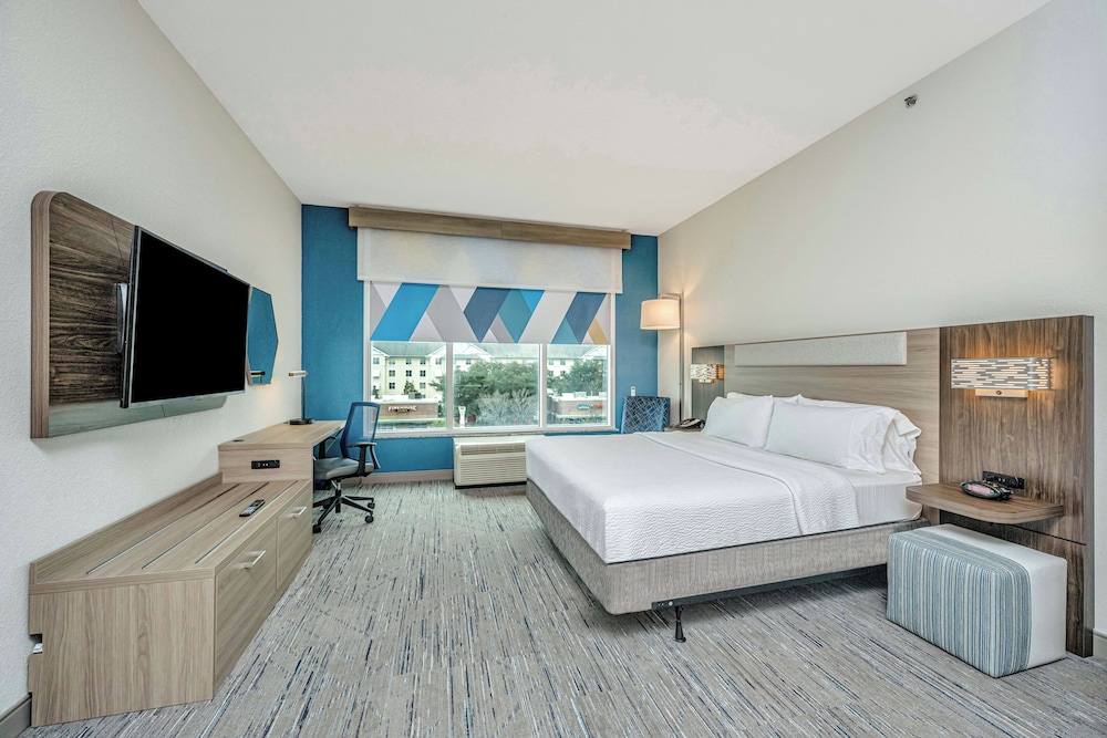 Holiday Inn Express Hotel And Suites Charleston Arpt Conv Ctr Area 25/67