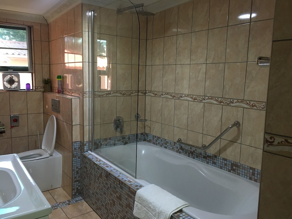 Marico Guest House 23/27