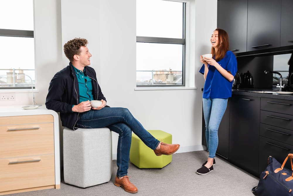 YOTEL Edinburgh, Select by Hilton 45/72