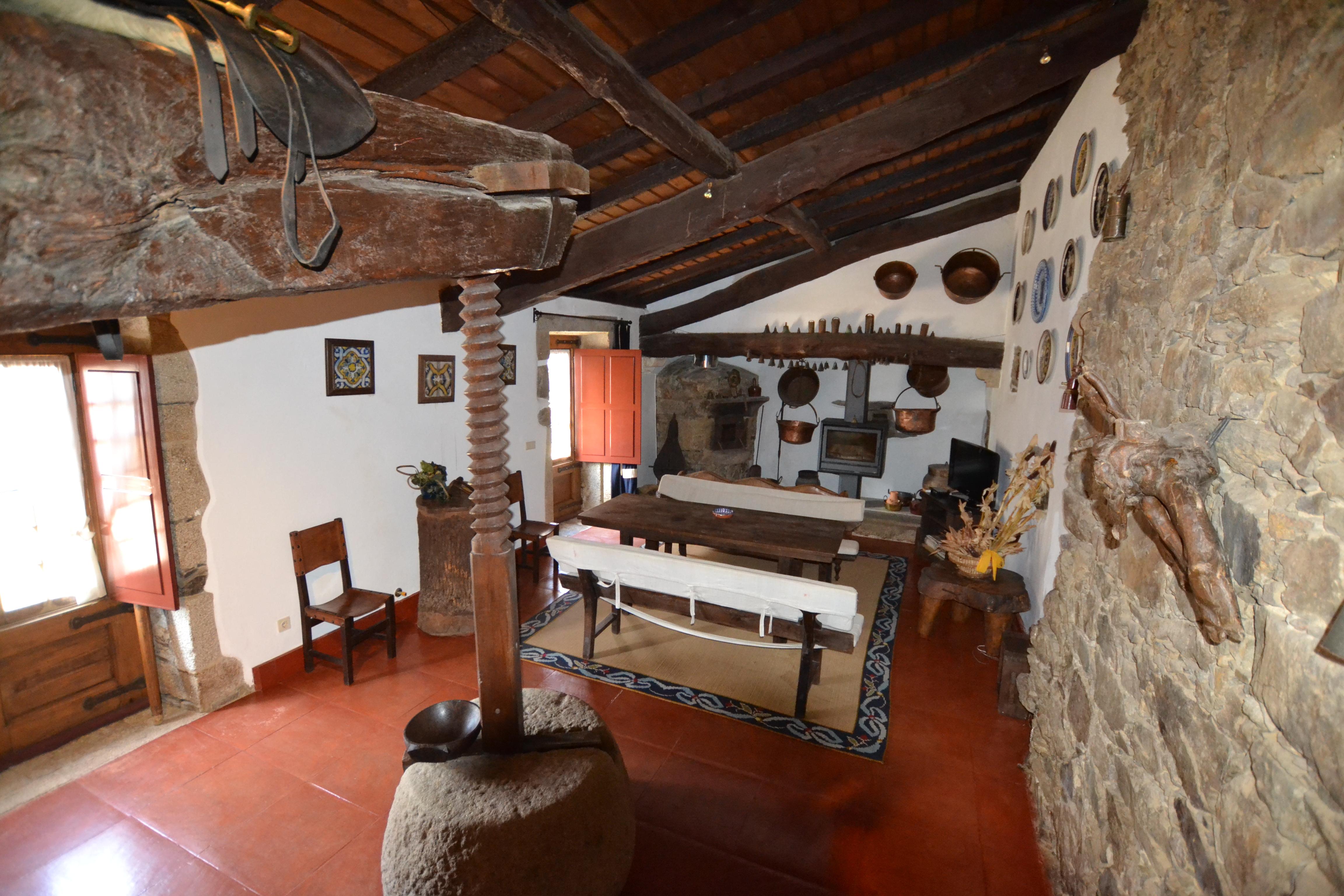 CASA DO ANQUIAO 31/37