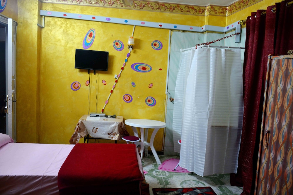 City Hostel 41/50