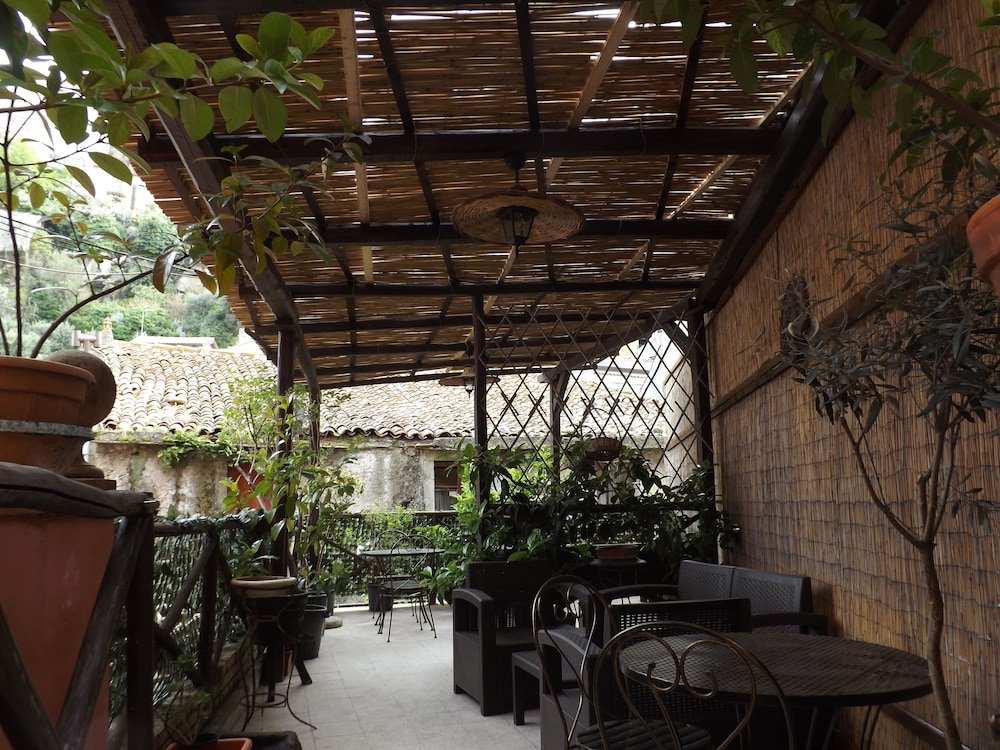 ALBERGO DIFFUSO BORGO SANTA CATERINA 9/68
