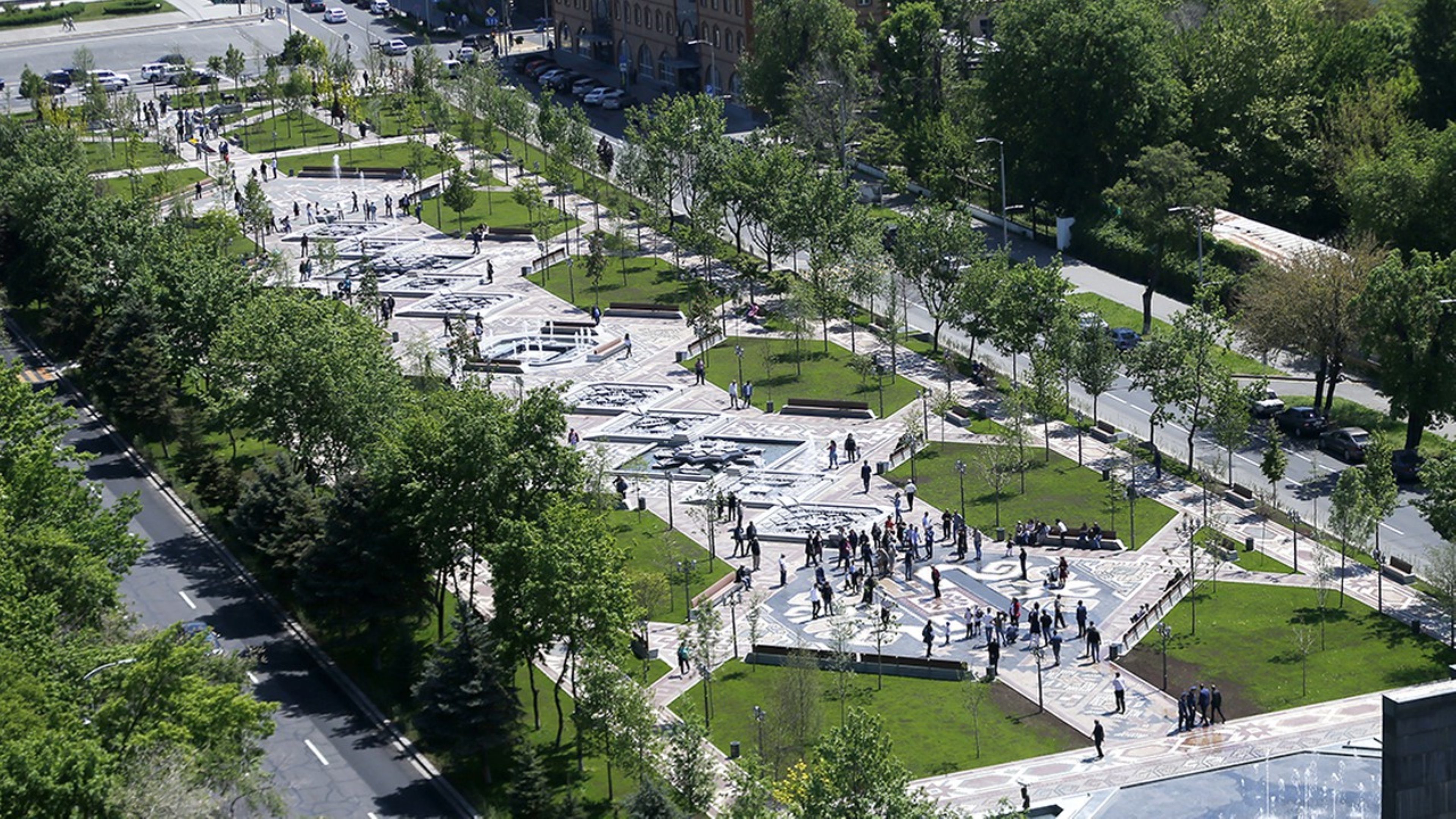 Holiday Inn Express Yerevan 77/81