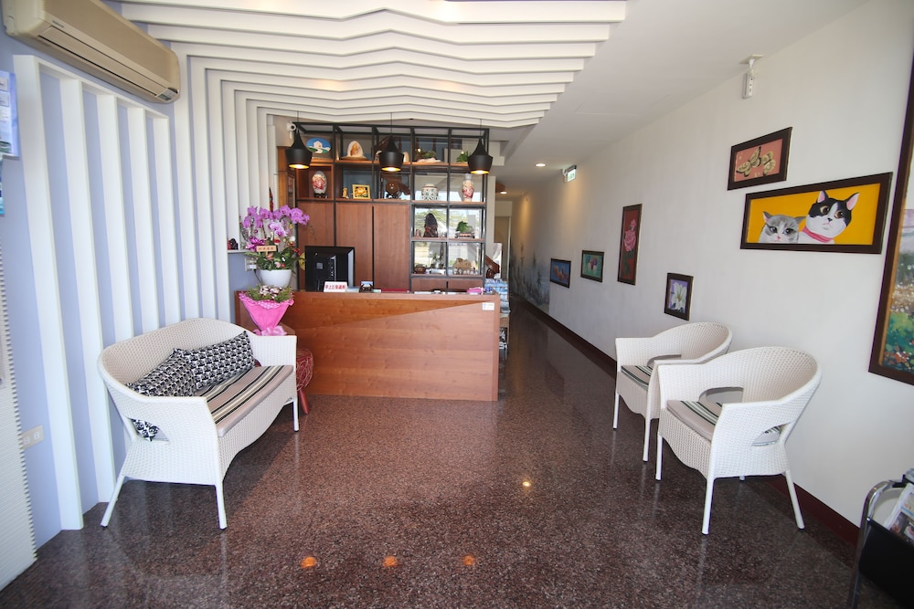 Water Front Hotel 37/53