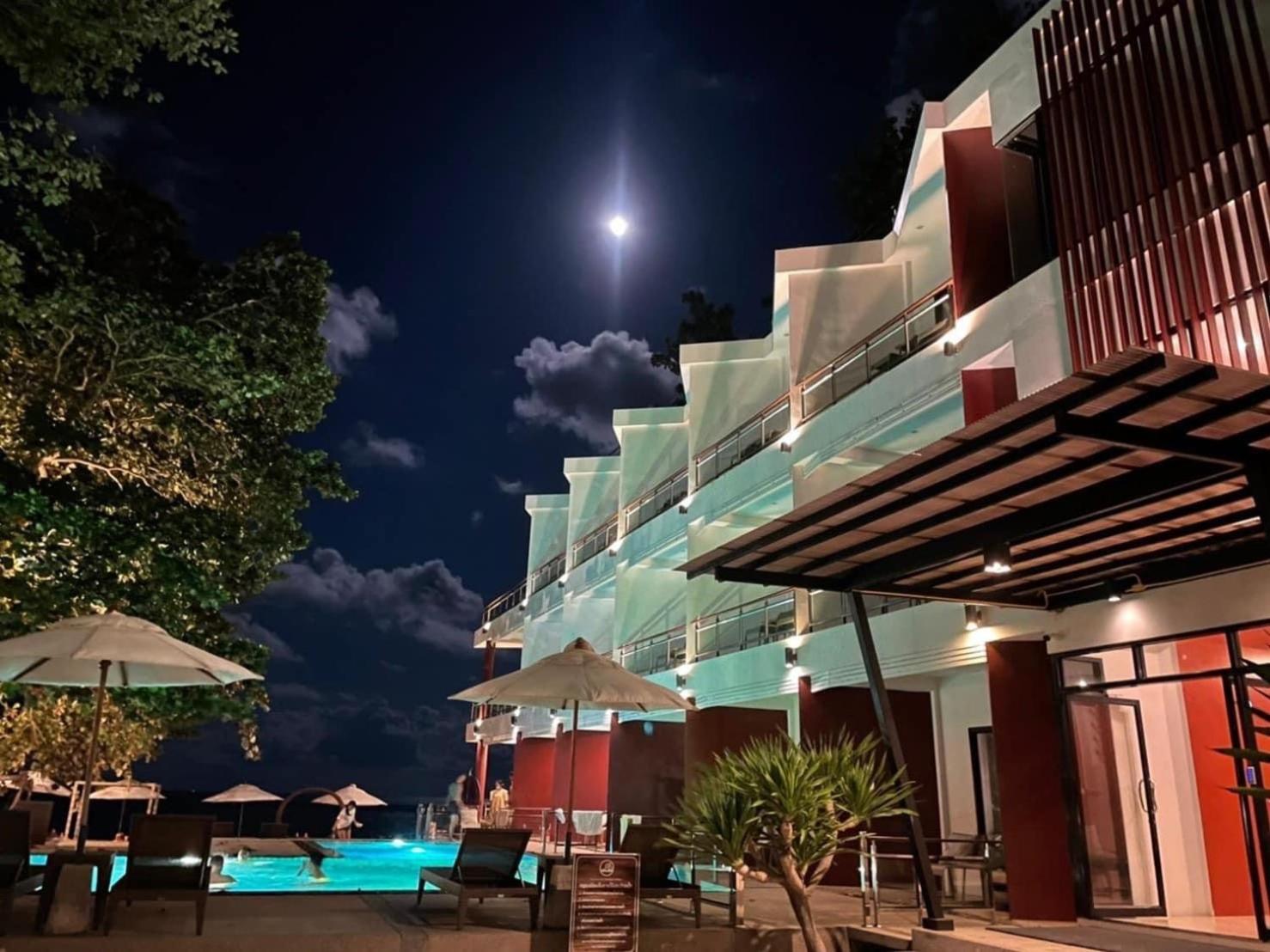Prasarnsook Villa Beach Resort 7/50