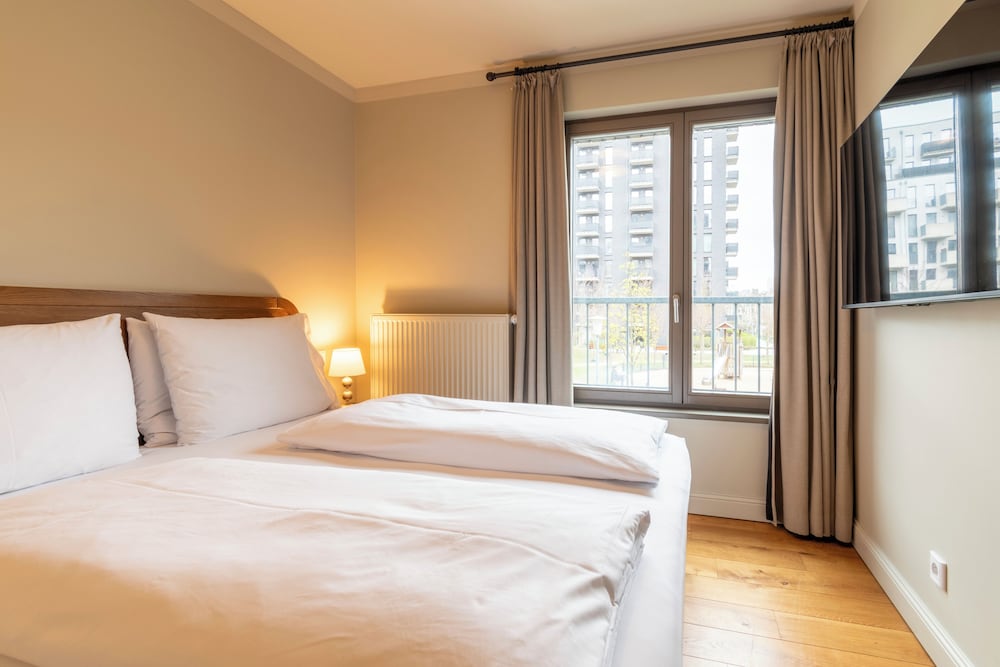 Mondrian Suites Berlin Checkpoint Charlie 28/80