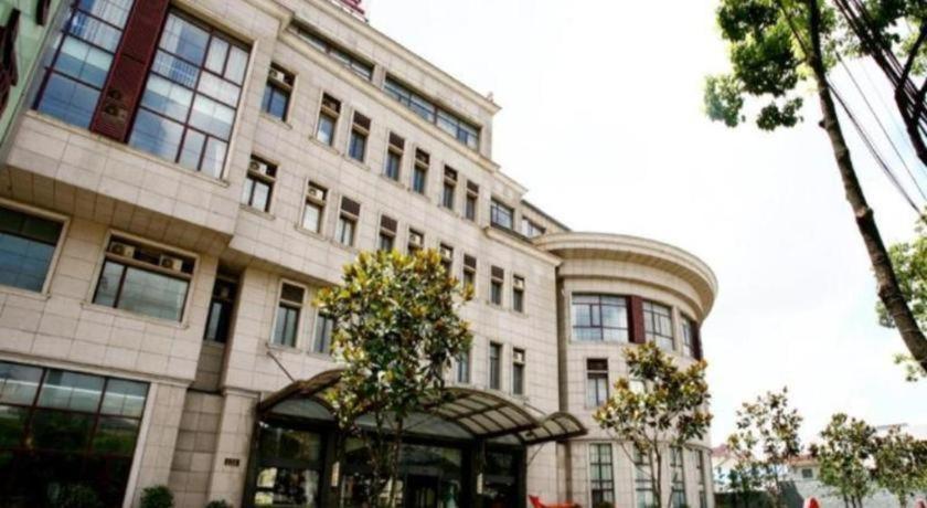 GreenTree Alliance Hotel Shanghai Baoshan District Meilan Lake Yueluo Road in SHANGHAI