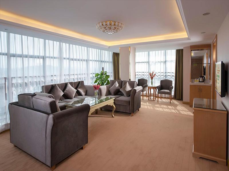 Vienna Hotel (Changlong Dashi River Garden Store in Panyu, Guangzhou) 33/47
