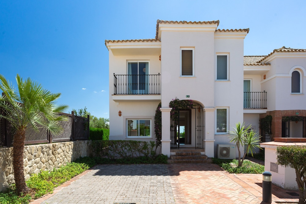 HOTEL ARCOS GARDENS GOLF CLUB & COUNTRY ESTATE 44/50