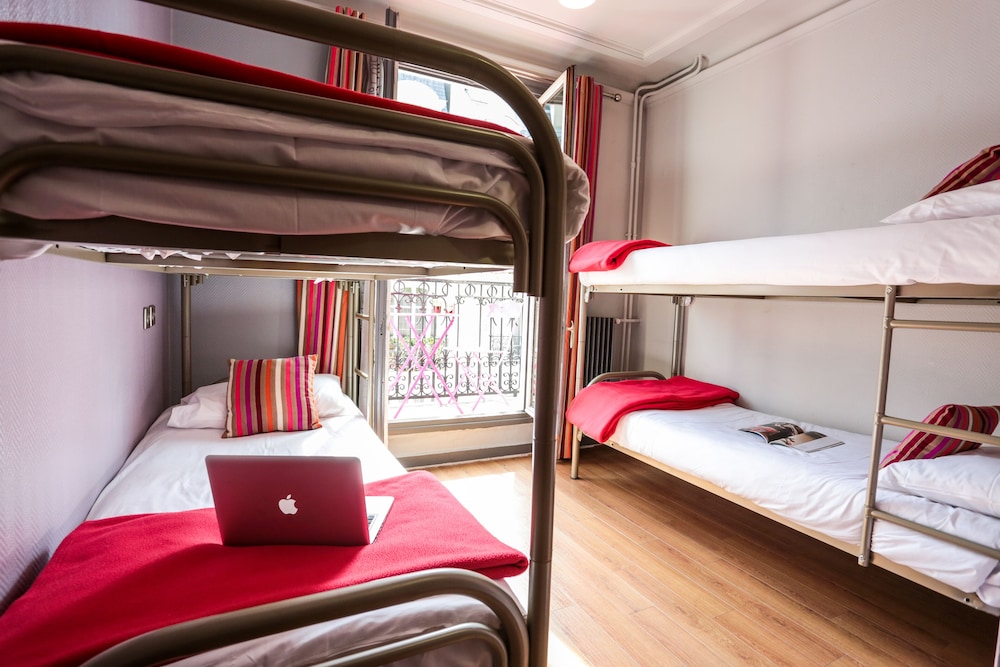 Avalon Cosy Hotel Paris Gare du Nord 13/50