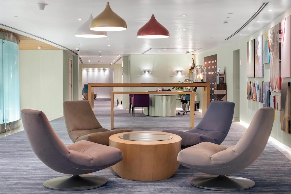 Media One Hotel Dubai, WorldHotels Crafted 66/97
