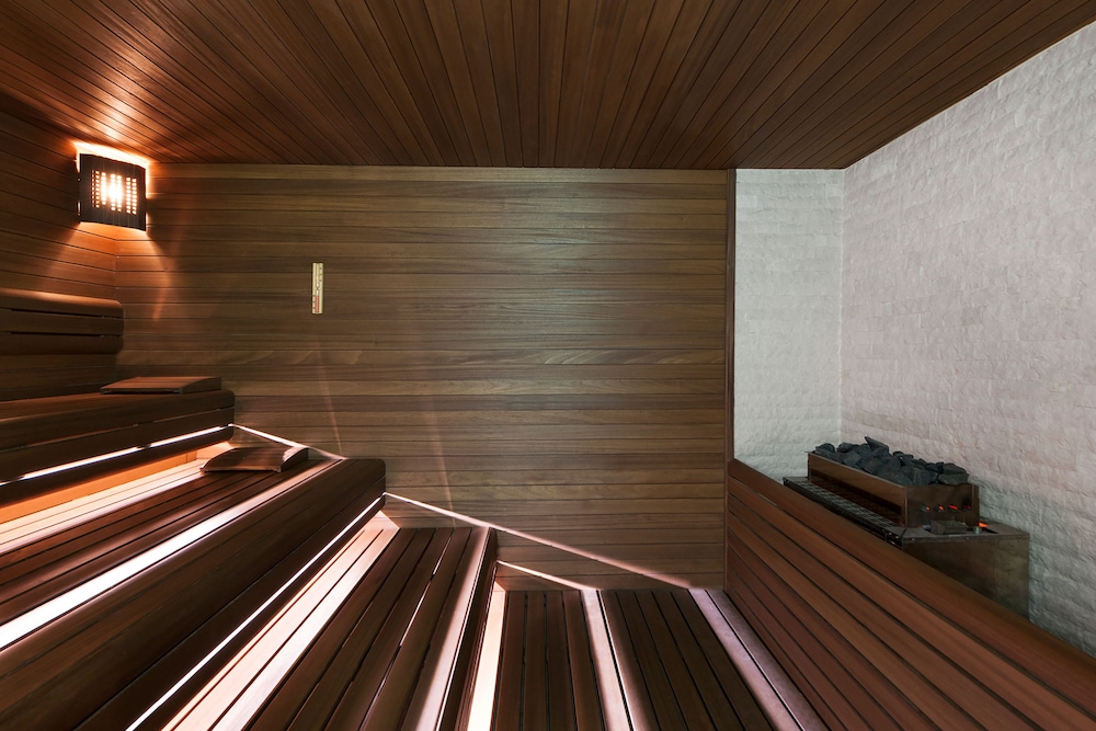Elite World Grand Istanbul Kucukyali Hotel 32/68
