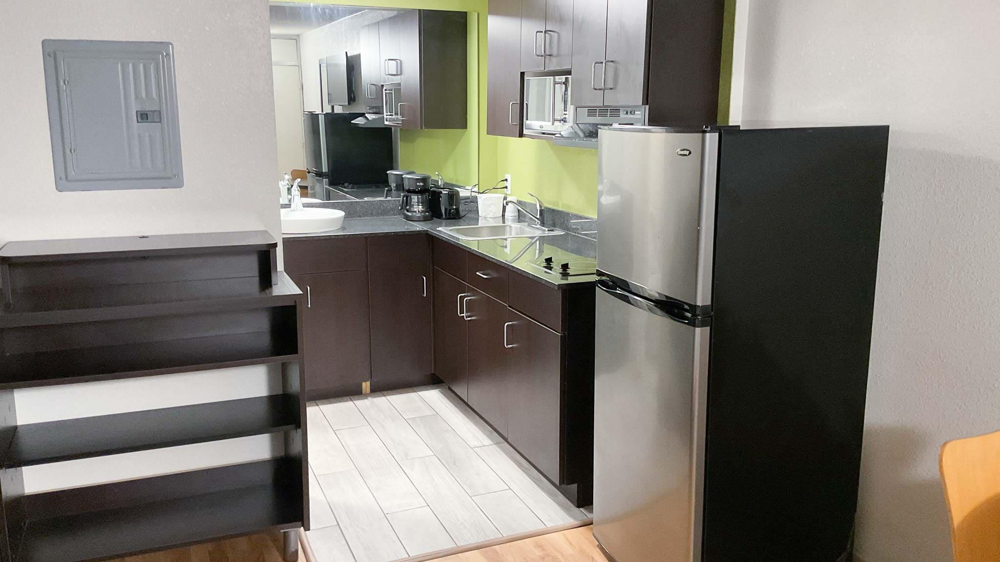 Studio 6 Extended Stay - Columbus, GA -Downtown 14/30