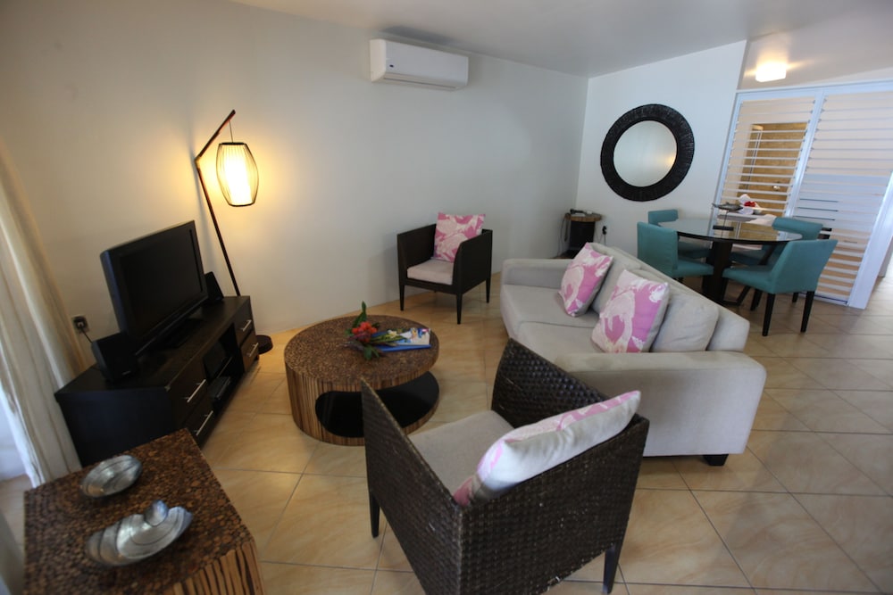 Moana Sands Beachfront Villas 30/50