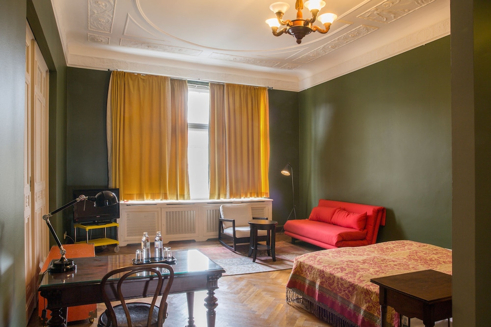 Hotel Art Nouveau 44/65