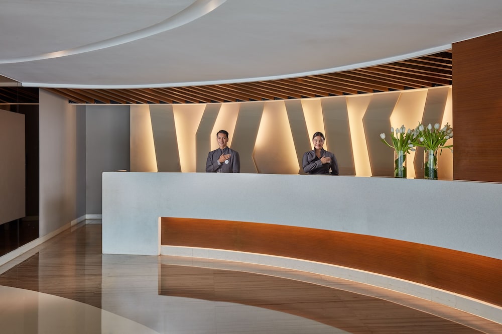 F1 Hotel Manila BGC 7/65
