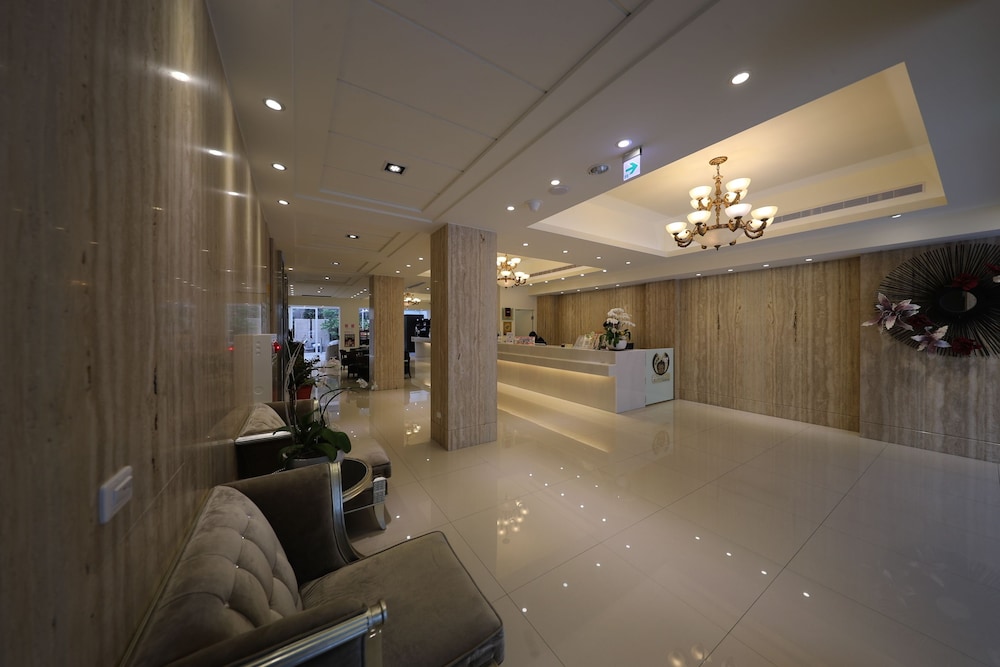 M-Hotel 5/62