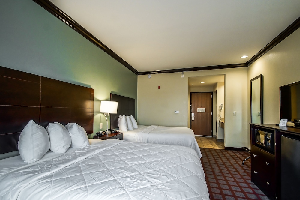 Days Inn by Wyndham Baton Rouge/I-10 15/56