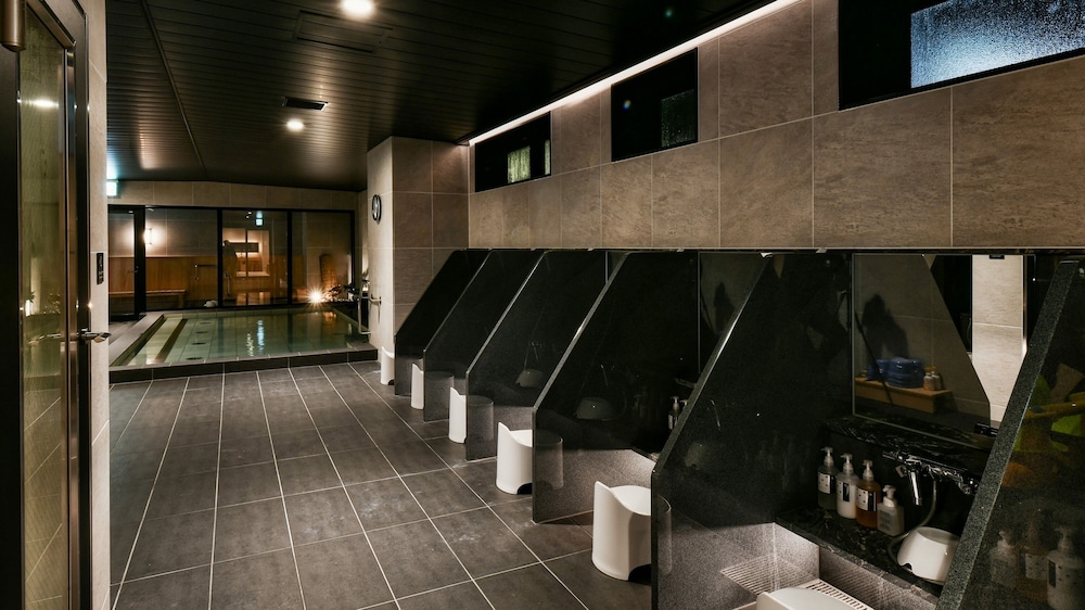 REF Matsuyama City Station by Vessel Hotels 22/50