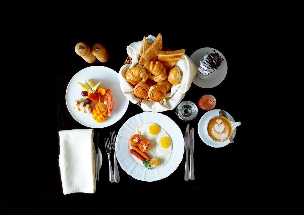 Cafe Aroma Inn 28/43