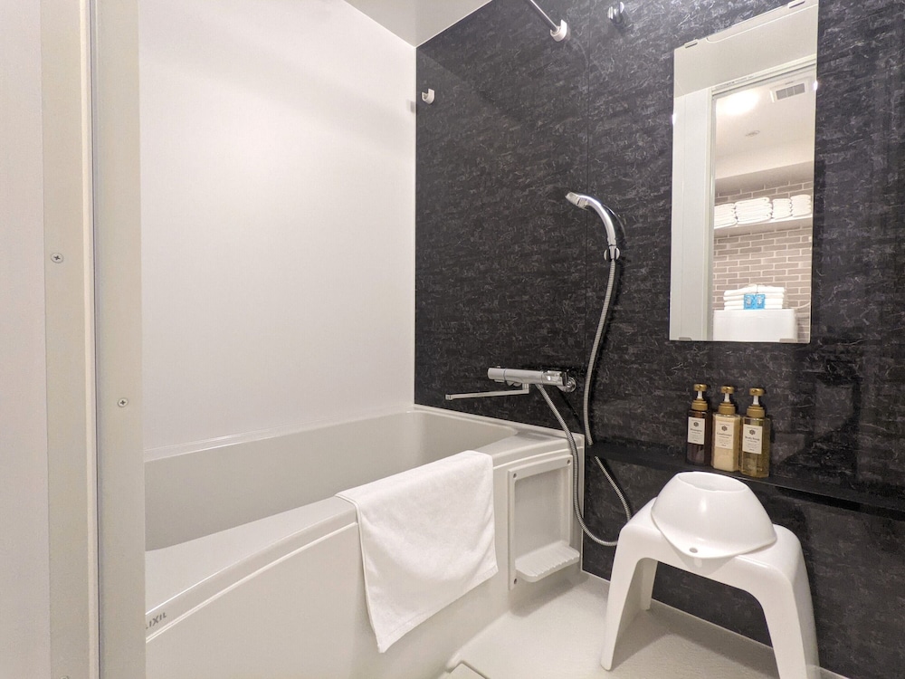 Eslead Hotel Namba Daikokucho 45/50