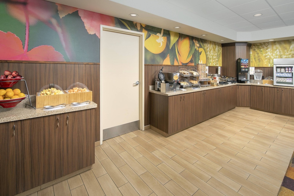 Fairfield Inn And Suites Yakima 18/21