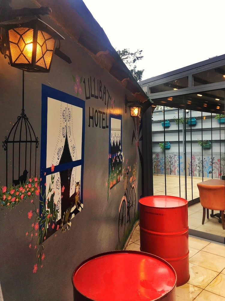 Ulubat Castle Hotel 15/61