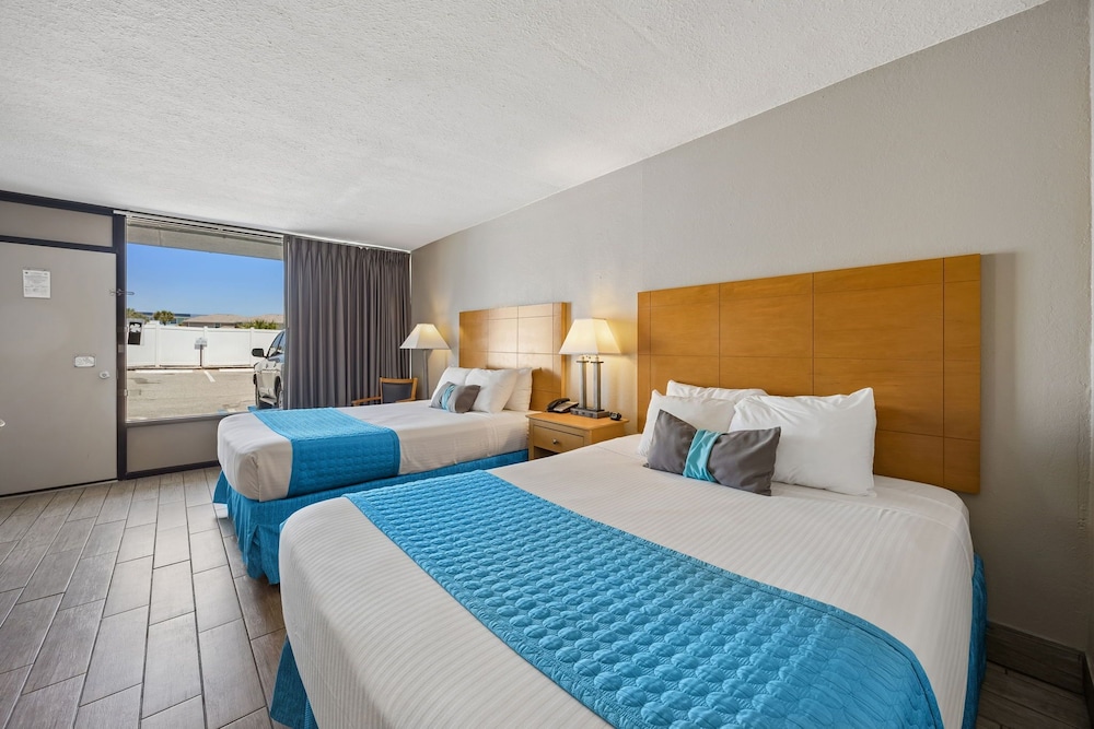 Beachside Motel 26/72