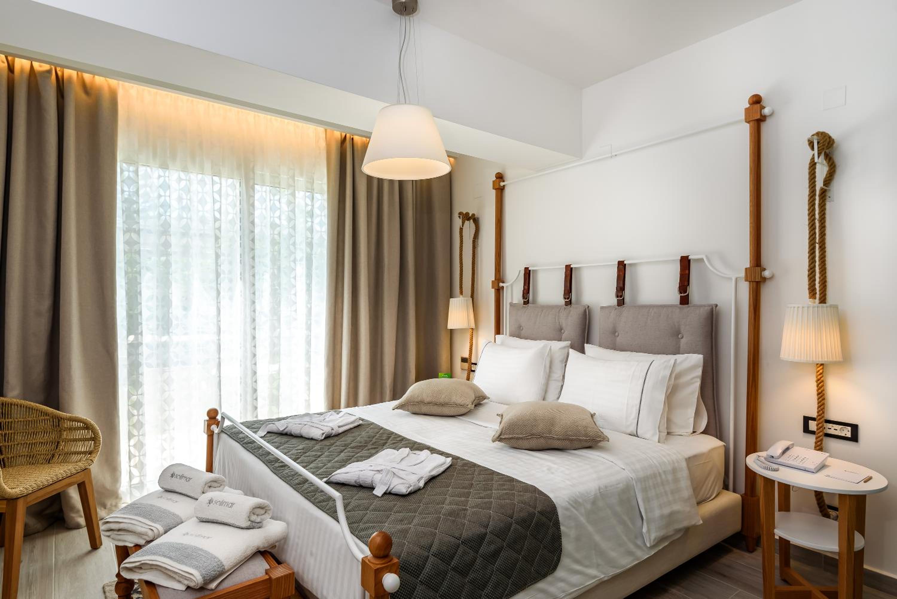 DOUBLE ROOM SUPERIOR