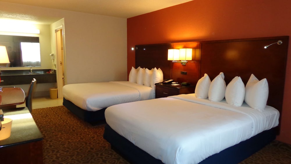 SureStay Hotel By Best Western Childress 5/18