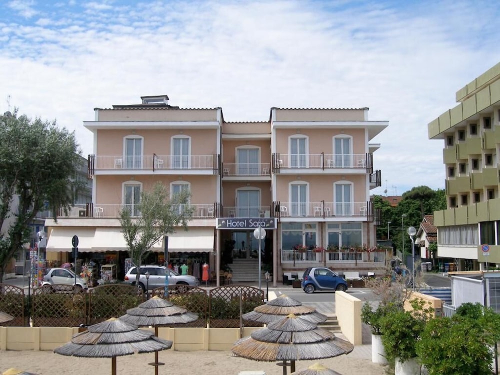 Hotel Sara 2/46