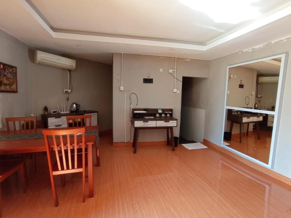 Hello Bintan Beach Cottages 24/49