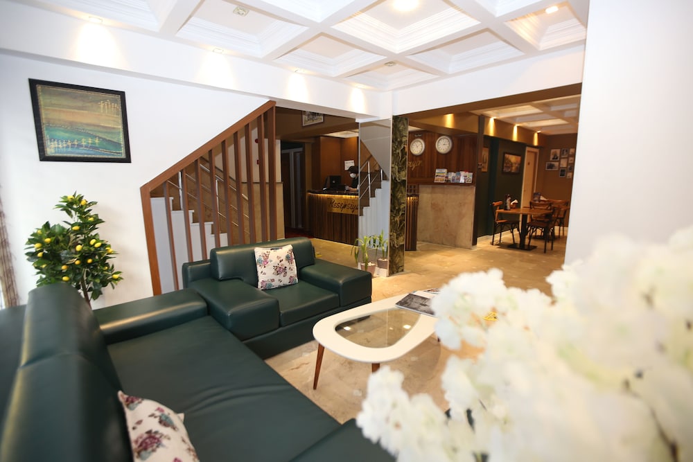 Senyor Garden Hotel 10/50