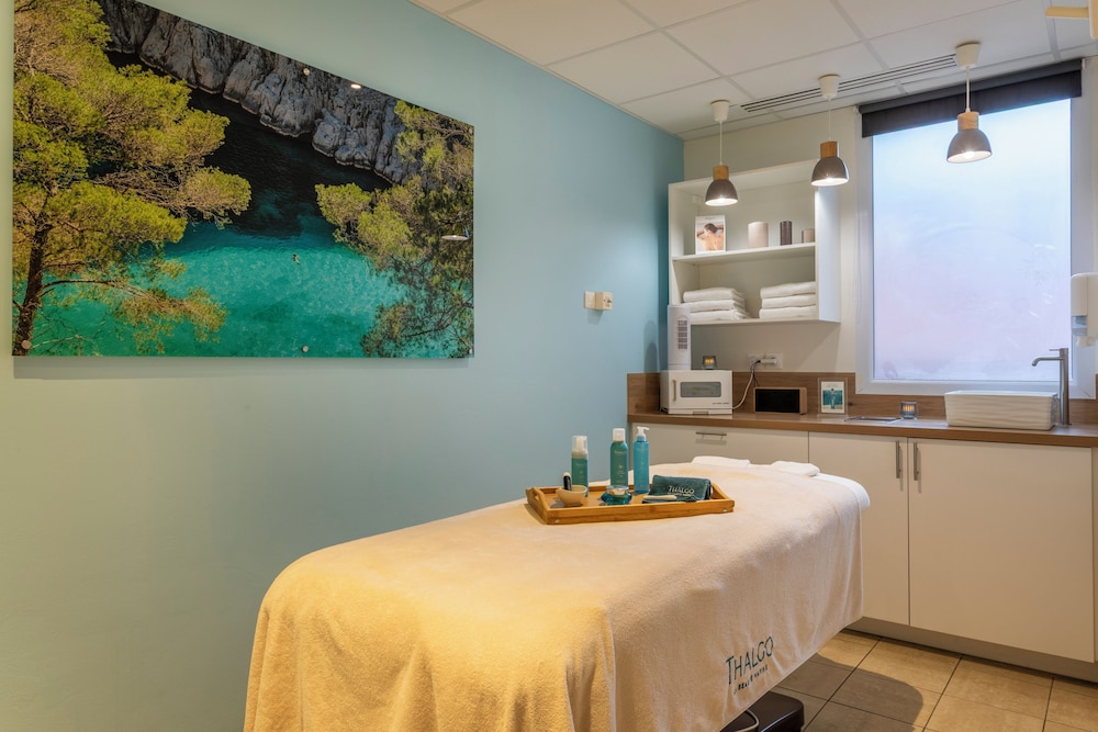 Pierre & Vacances Premium Residence Les Calanques 32/50