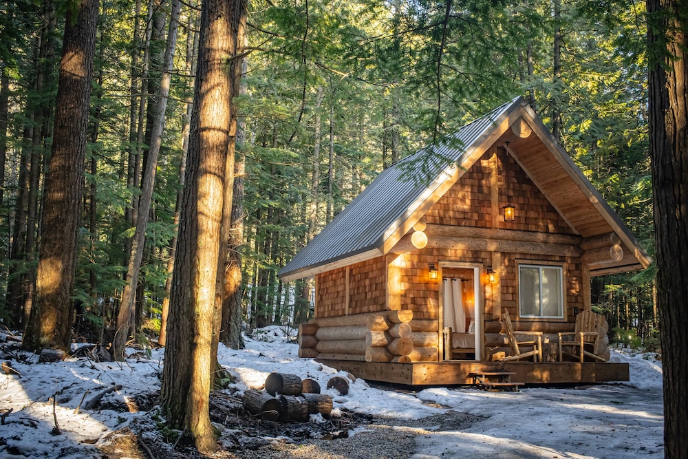 Deep Woods, Woods, Rustic, Cabin, King Bed