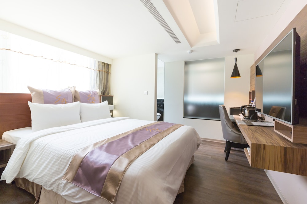 Sun Hotel 22/48