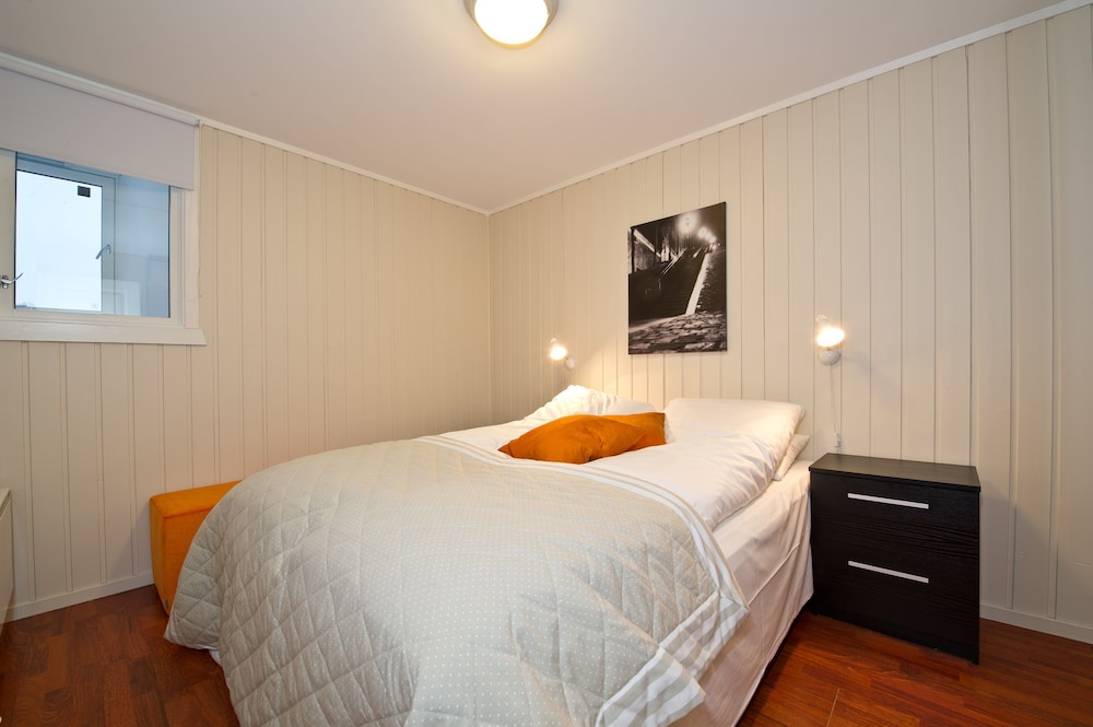 Enter Viking Apartment 22/50