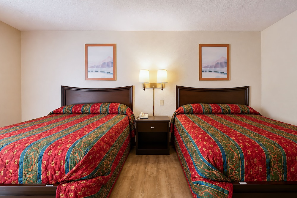 Hometown Inn Staunton VA near Hwy 11 25/50