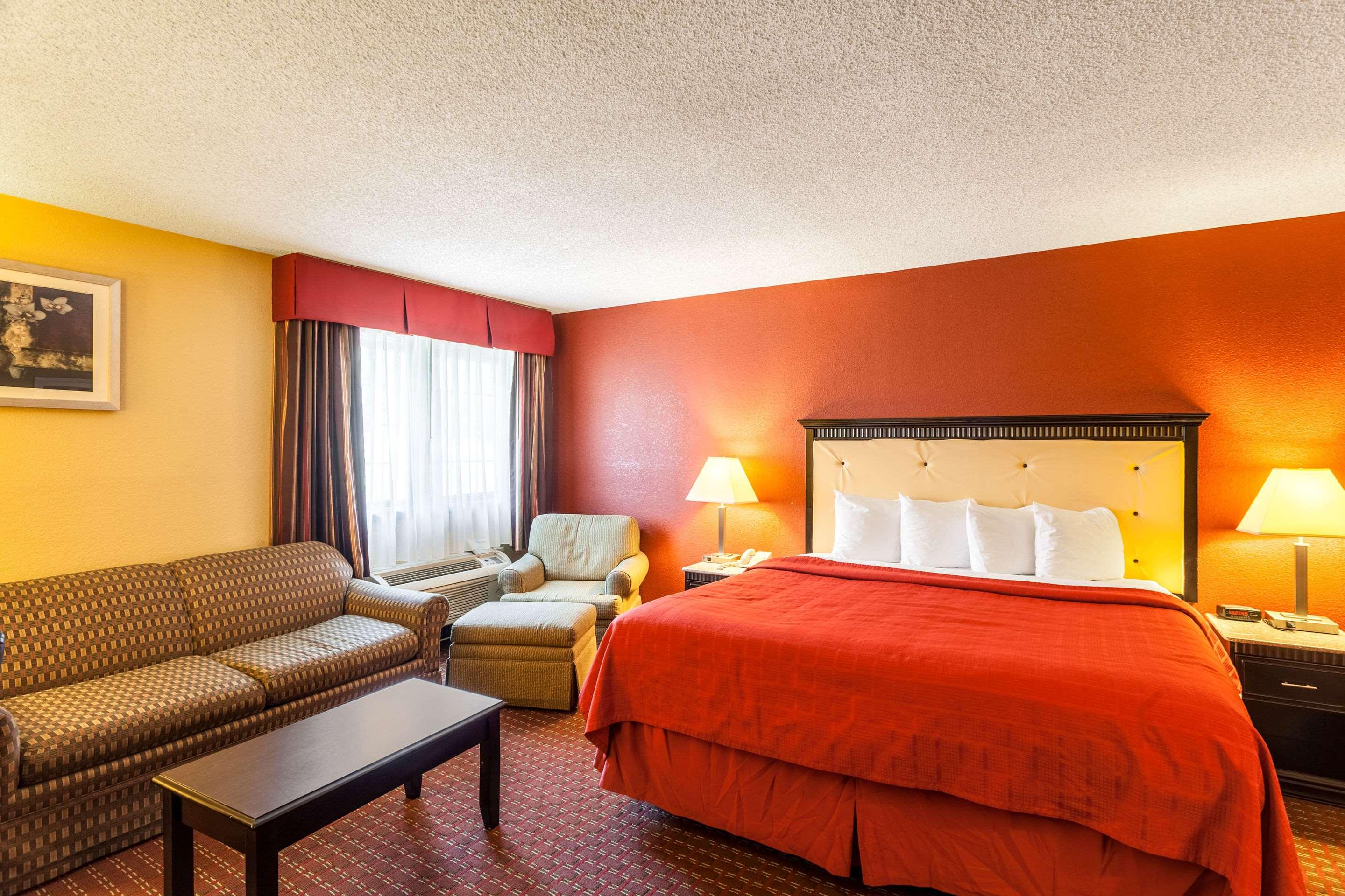 ROOM, 2 QUEEN BEDS