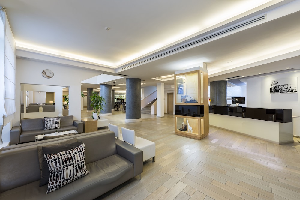 Occidental Aurelia 8/50