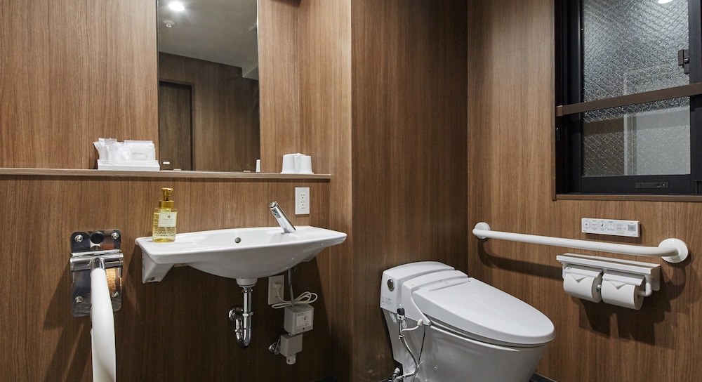 Hotel Amanek Asakusa Ekimae 22/62