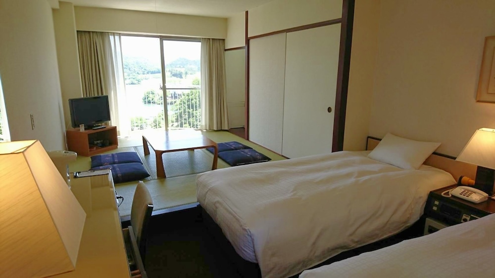 Resorpia Kumihama 20/59