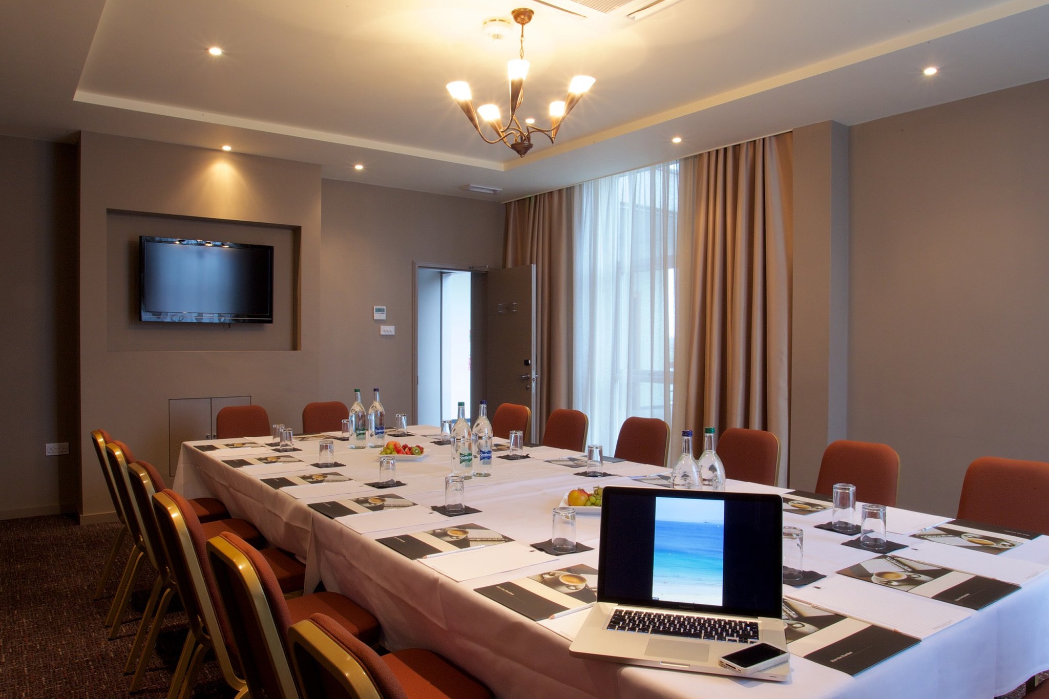 Humber Royal Hotel 10/23