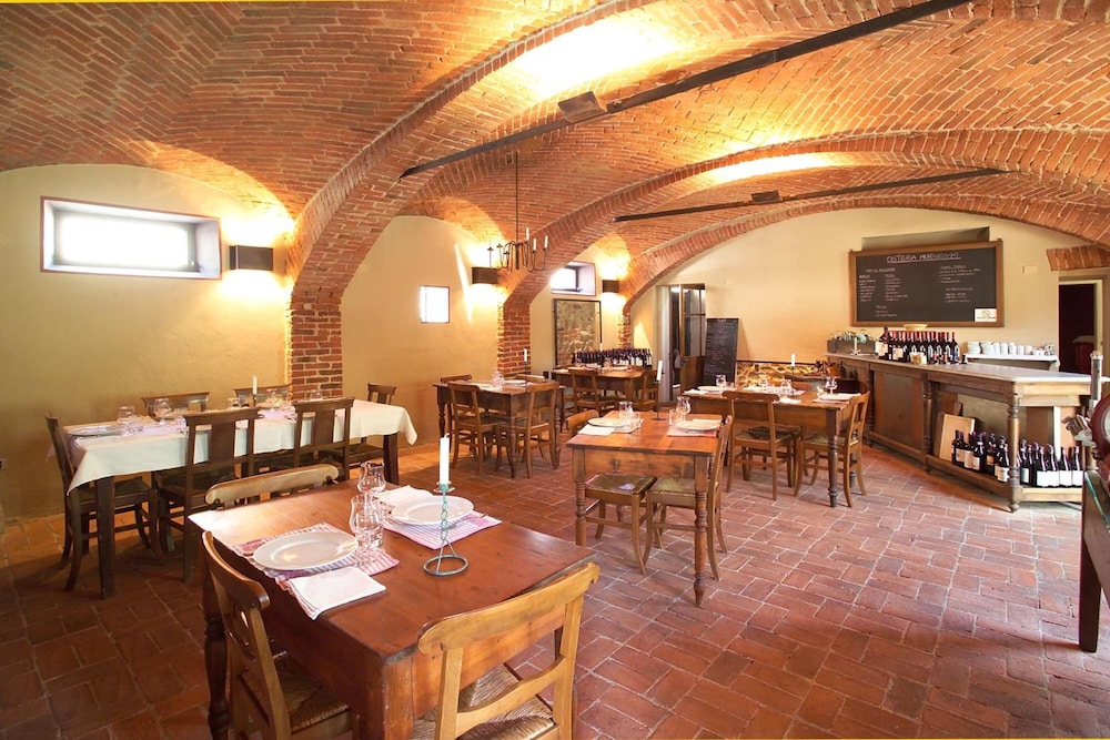 Albergo Cantine Ascheri 36/50
