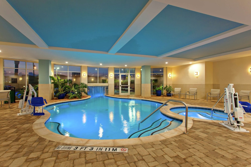 Hilton Garden Inn Victoria 5/75