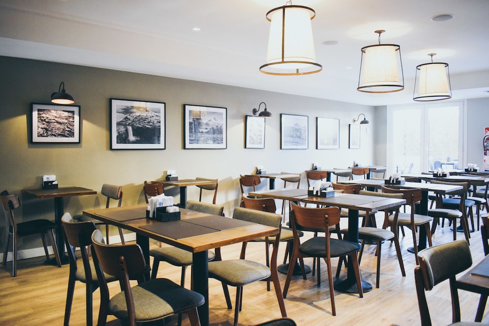 Cyan Soho Neuquen Hotel 53/65