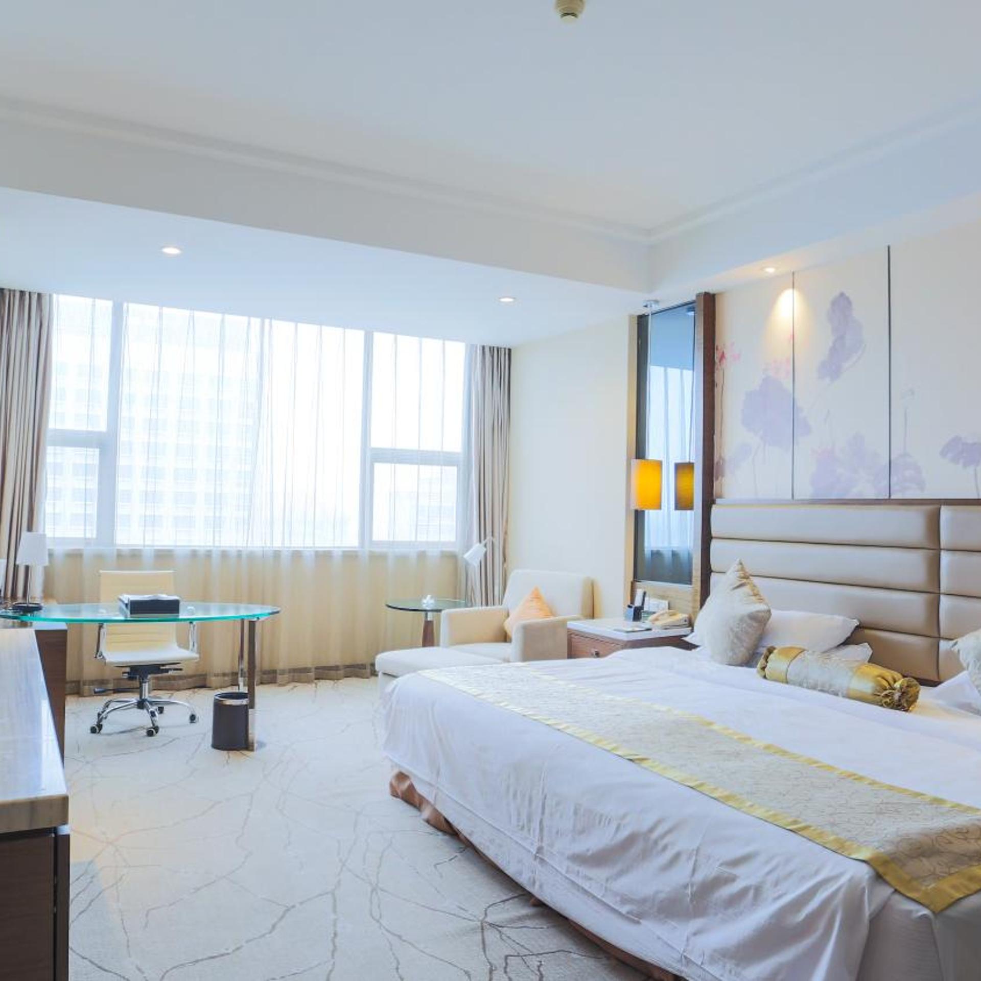 Jinling International Hotel 1/10