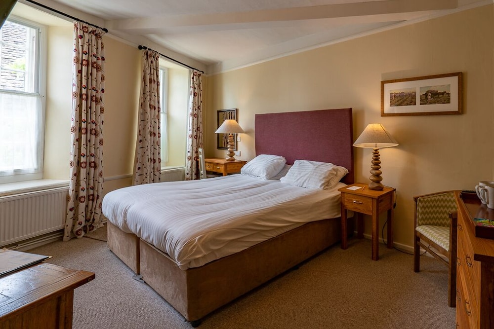 The George Inn 15/50